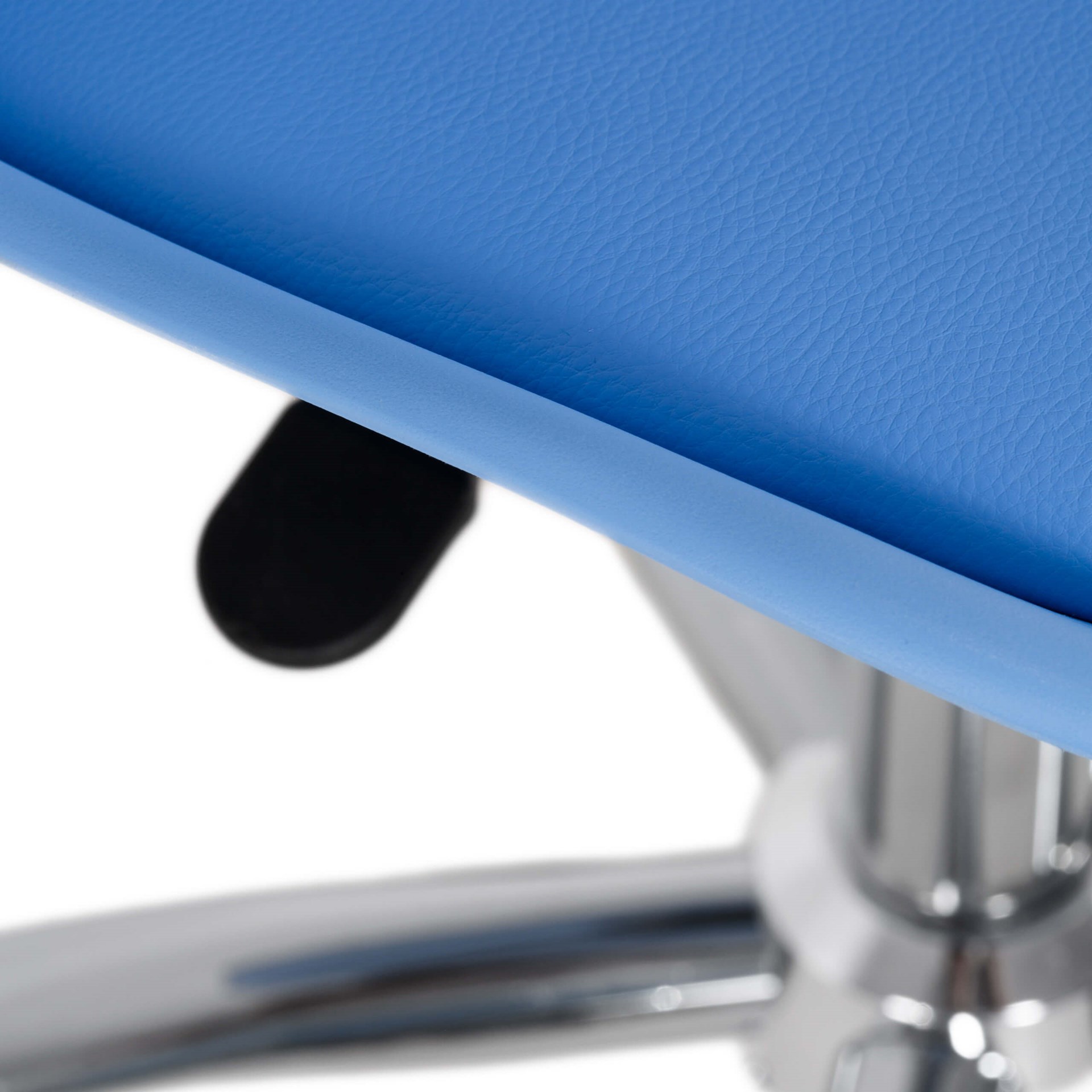 Stabilna konstrukcja z wysokiej jakości materiałów