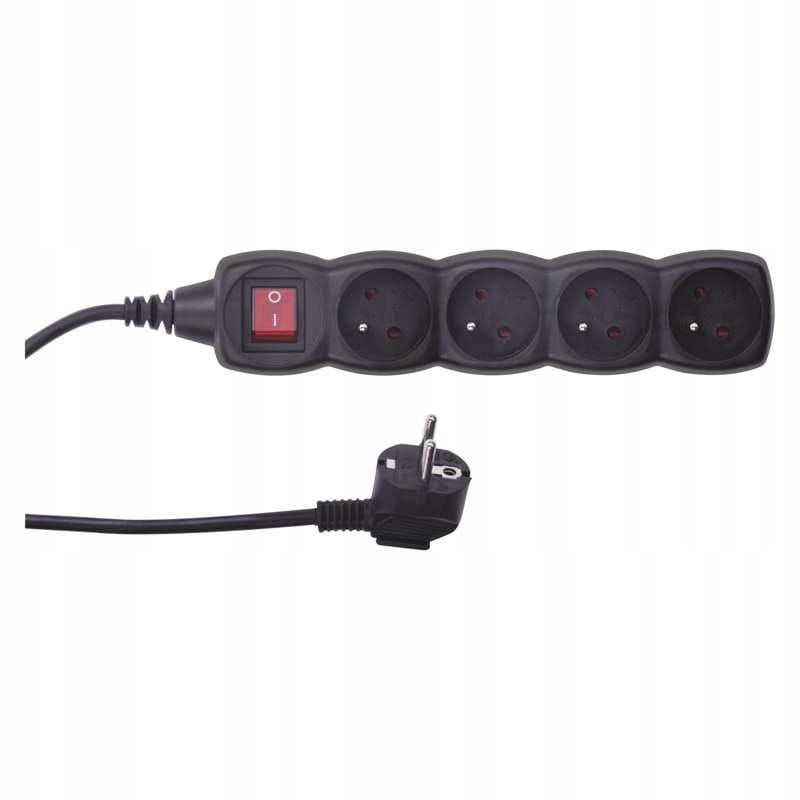 Cztery gniazda – Elastyczność w podłączaniu wielu urządzeń