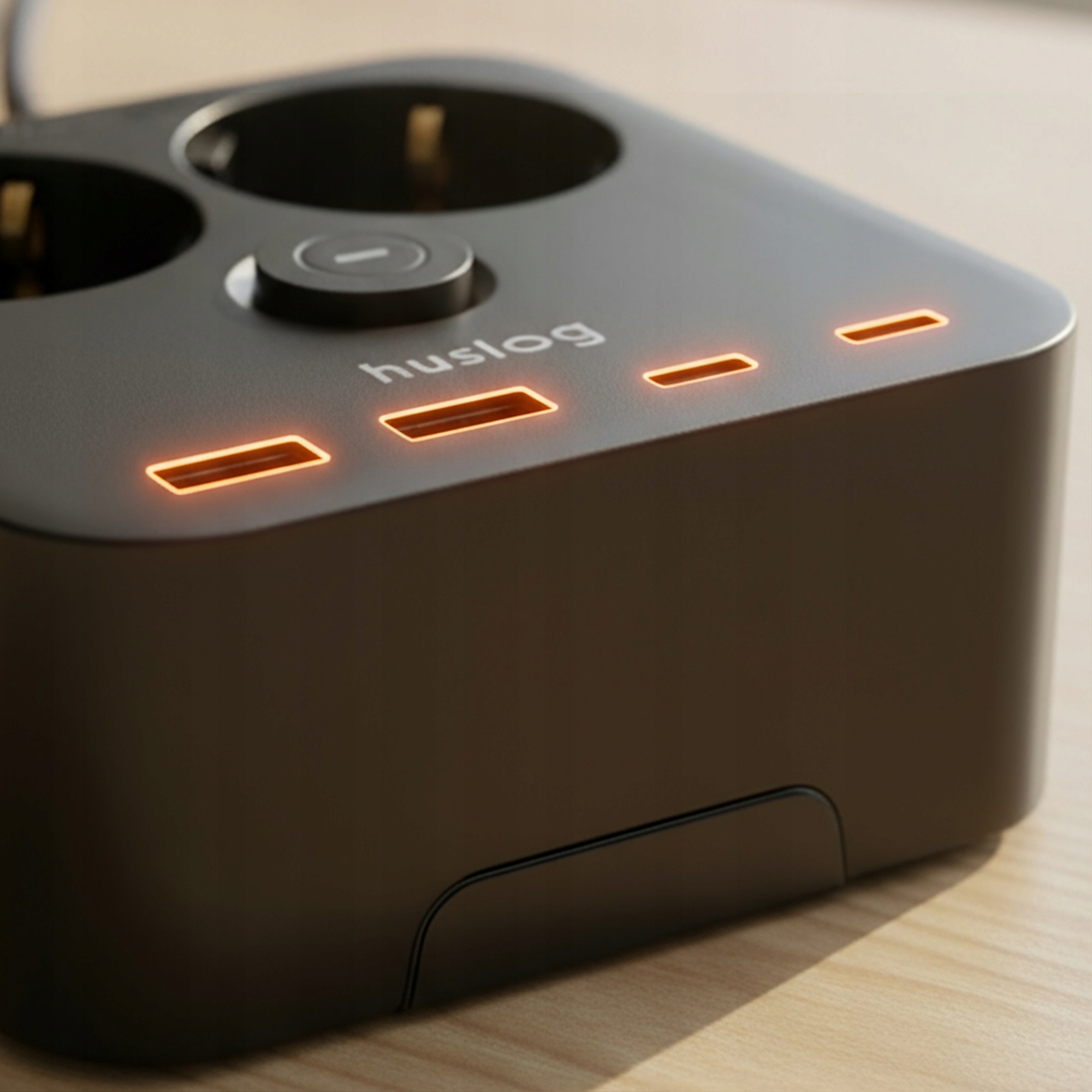 Bezpieczeństwo dzięki trudnopalnemu materiałowi i przełącznikowi ON/OFF