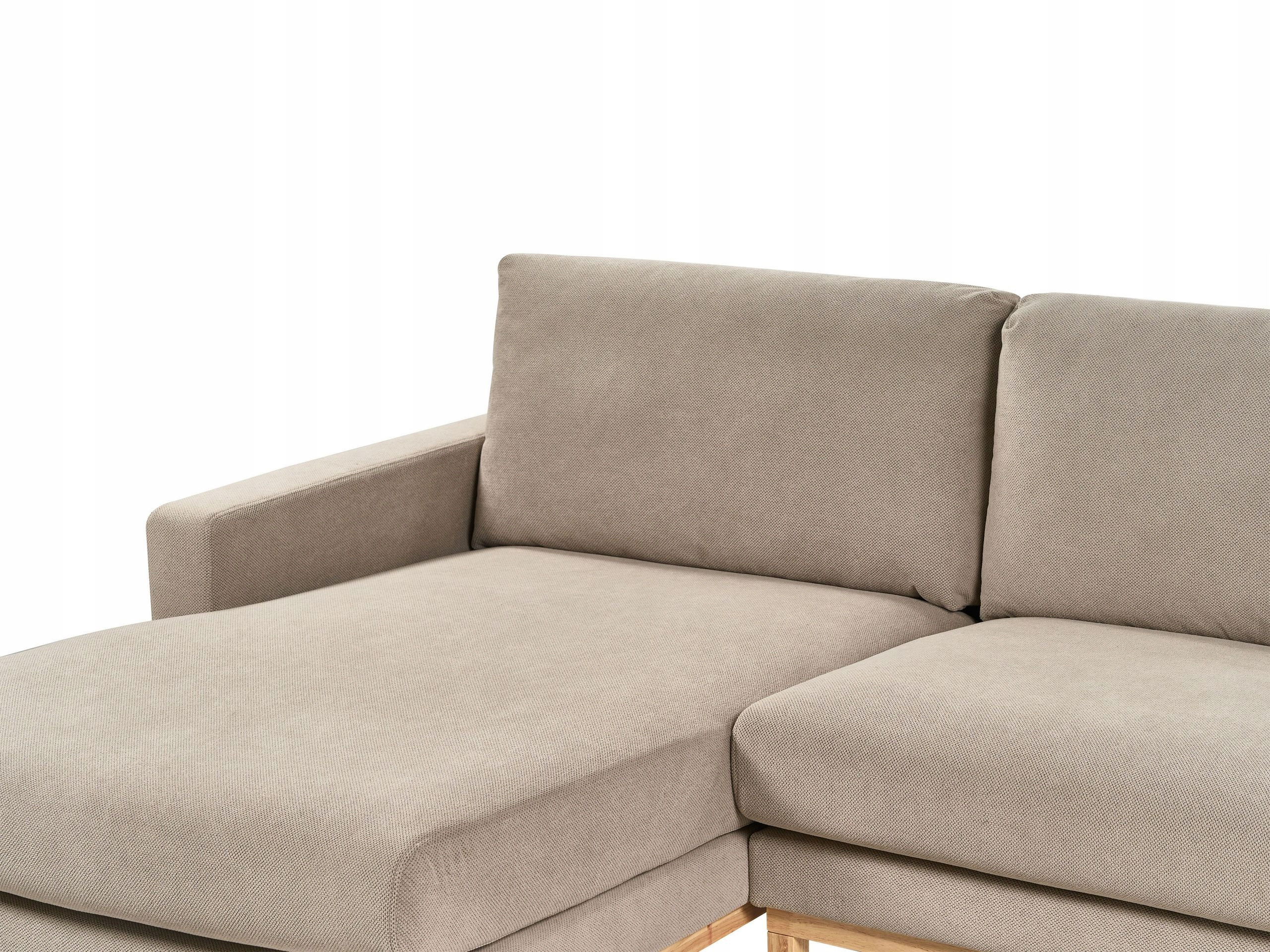 Miejsce dla czterech osób – idealny na spotkania z przyjaciółmi