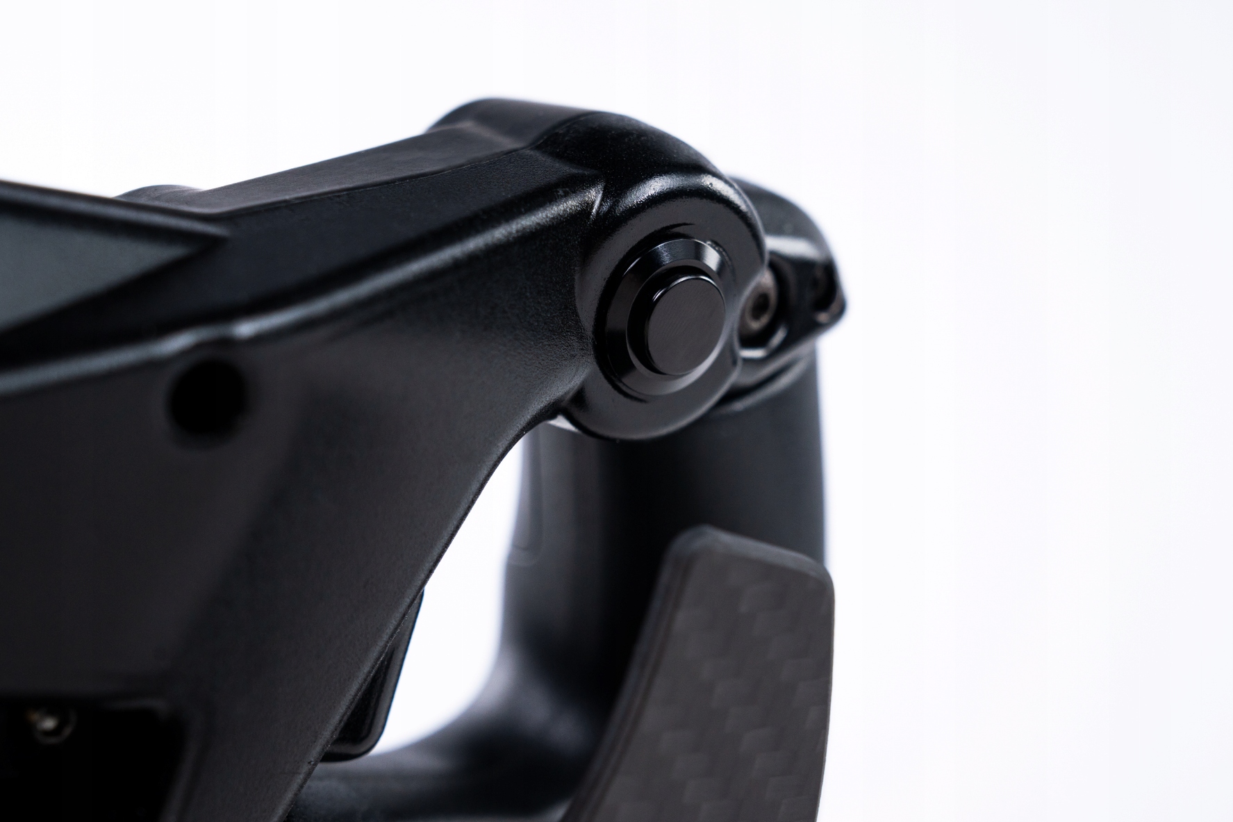 Innowacyjne rozwiązania – Magnesy w łopatkach i sprzęgło dual-clutch