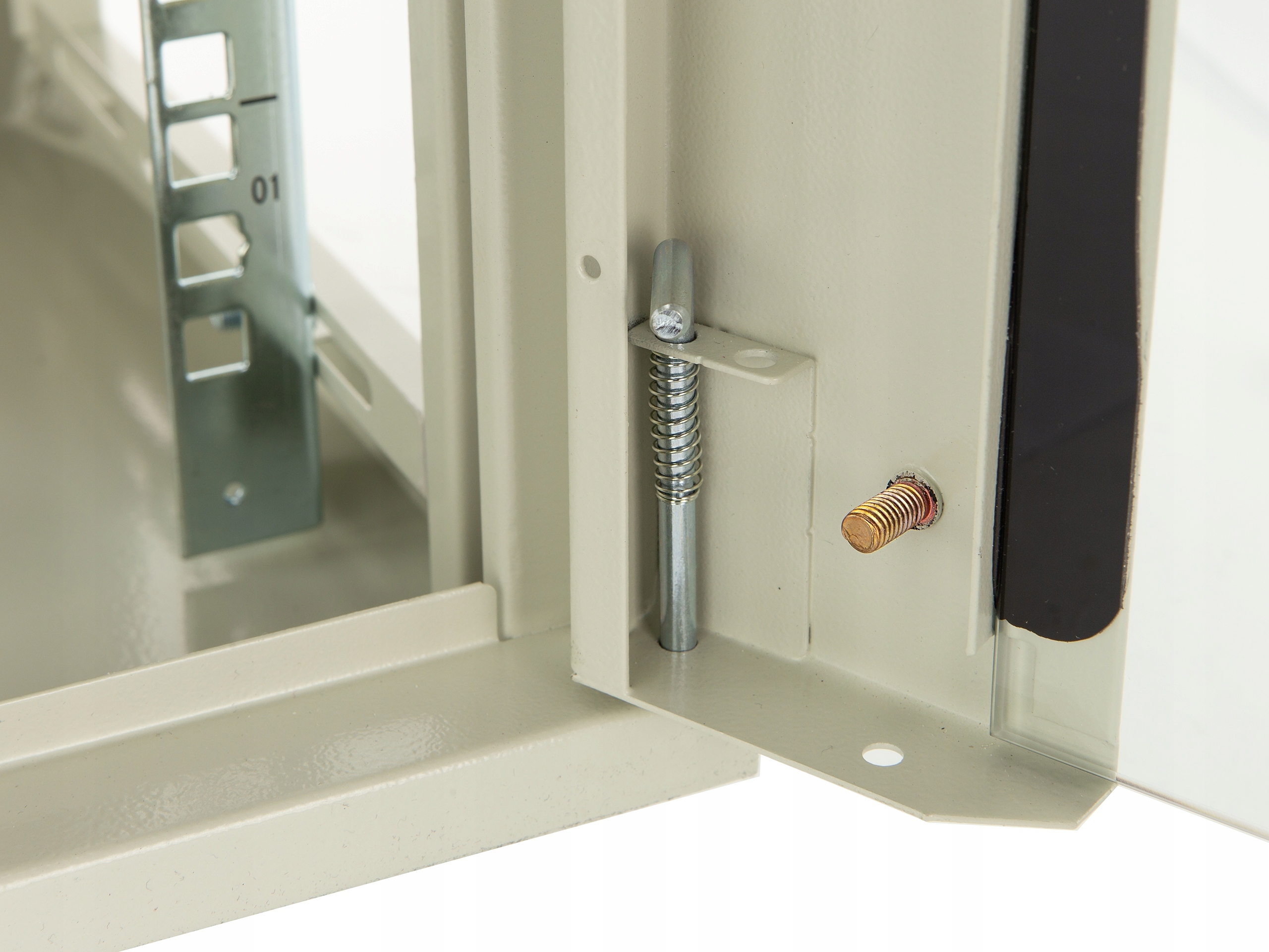 Ergonomiczne wzornictwo i wentylacja dla optymalnych warunków pracy