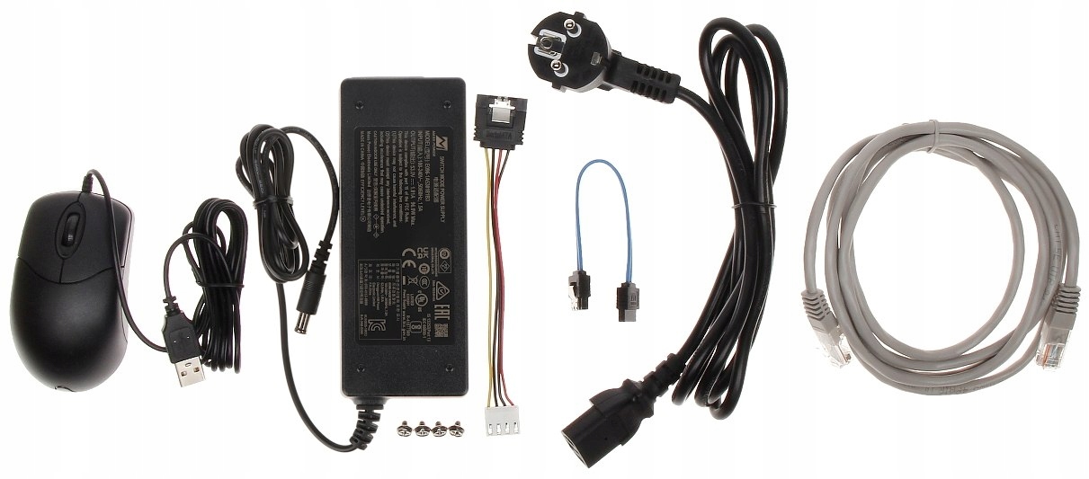 Wbudowany switch PoE dla łatwej instalacji