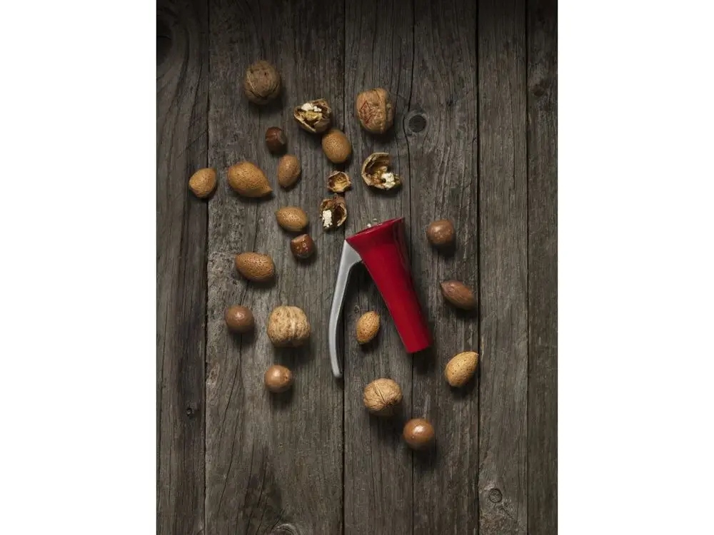 Uniwersalność – Idealny do różnych rodzajów orzechów