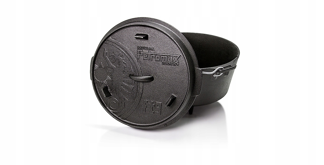Garnek żeliwny na nóżkach Petromax Dutch Oven FT18 – Idealny towarzysz na świeżym powietrzu