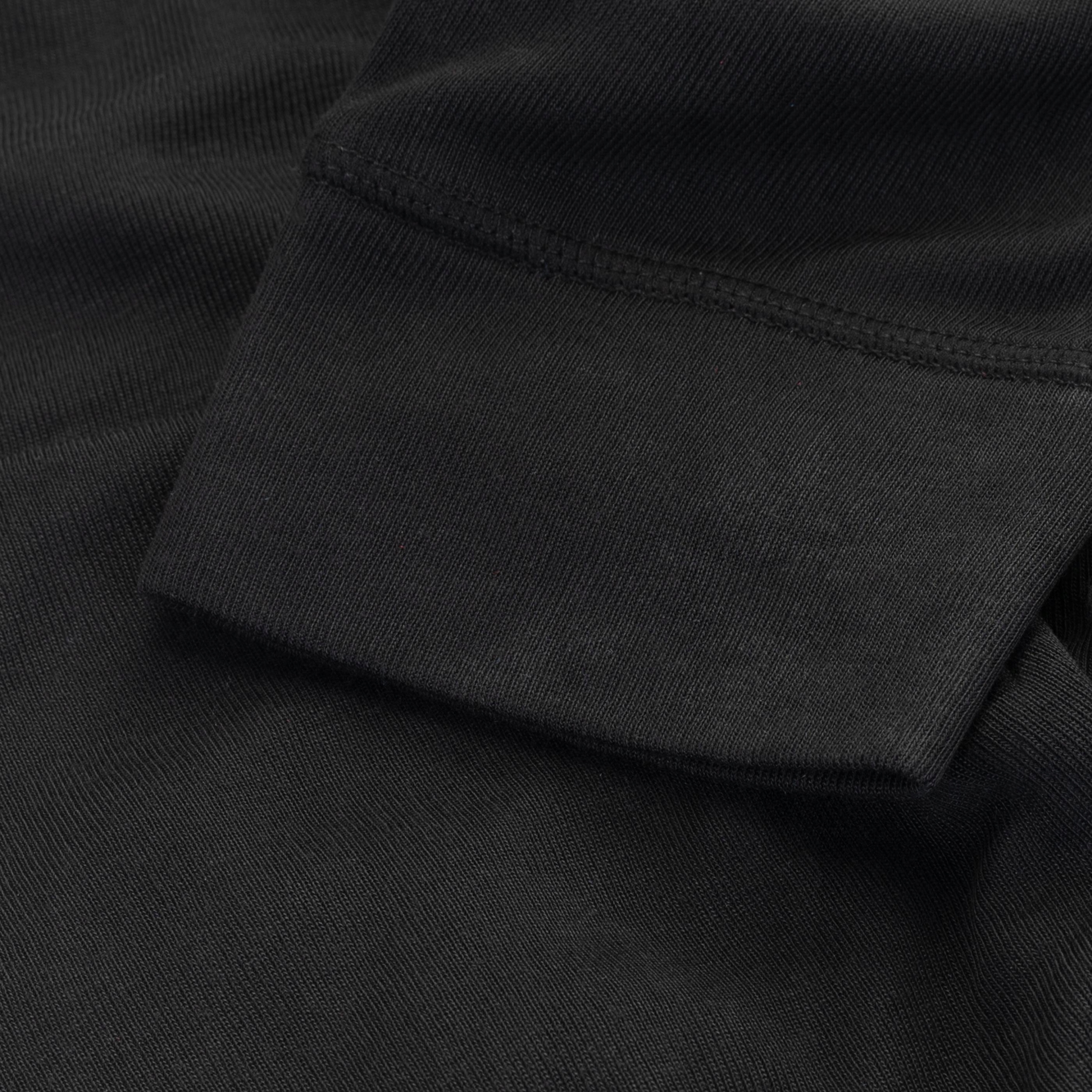 Miękki i przyjemny w dotyku materiał