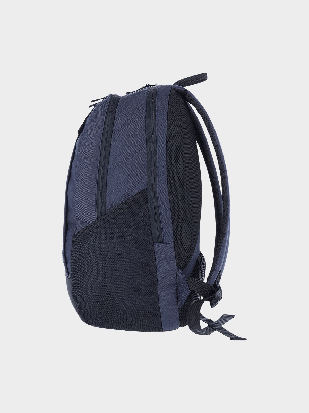 Przemyślane kieszenie dla lepszej organizacji