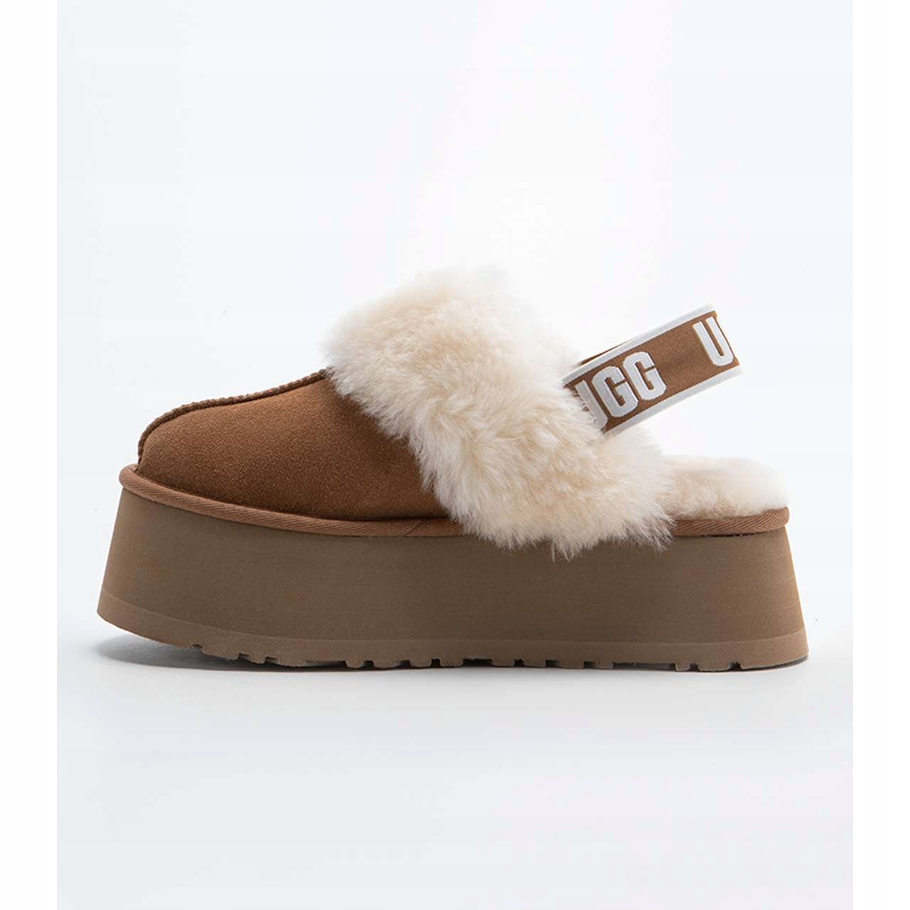 Amortyzacja dzięki piankowej podeszwie Treadlite by UGG