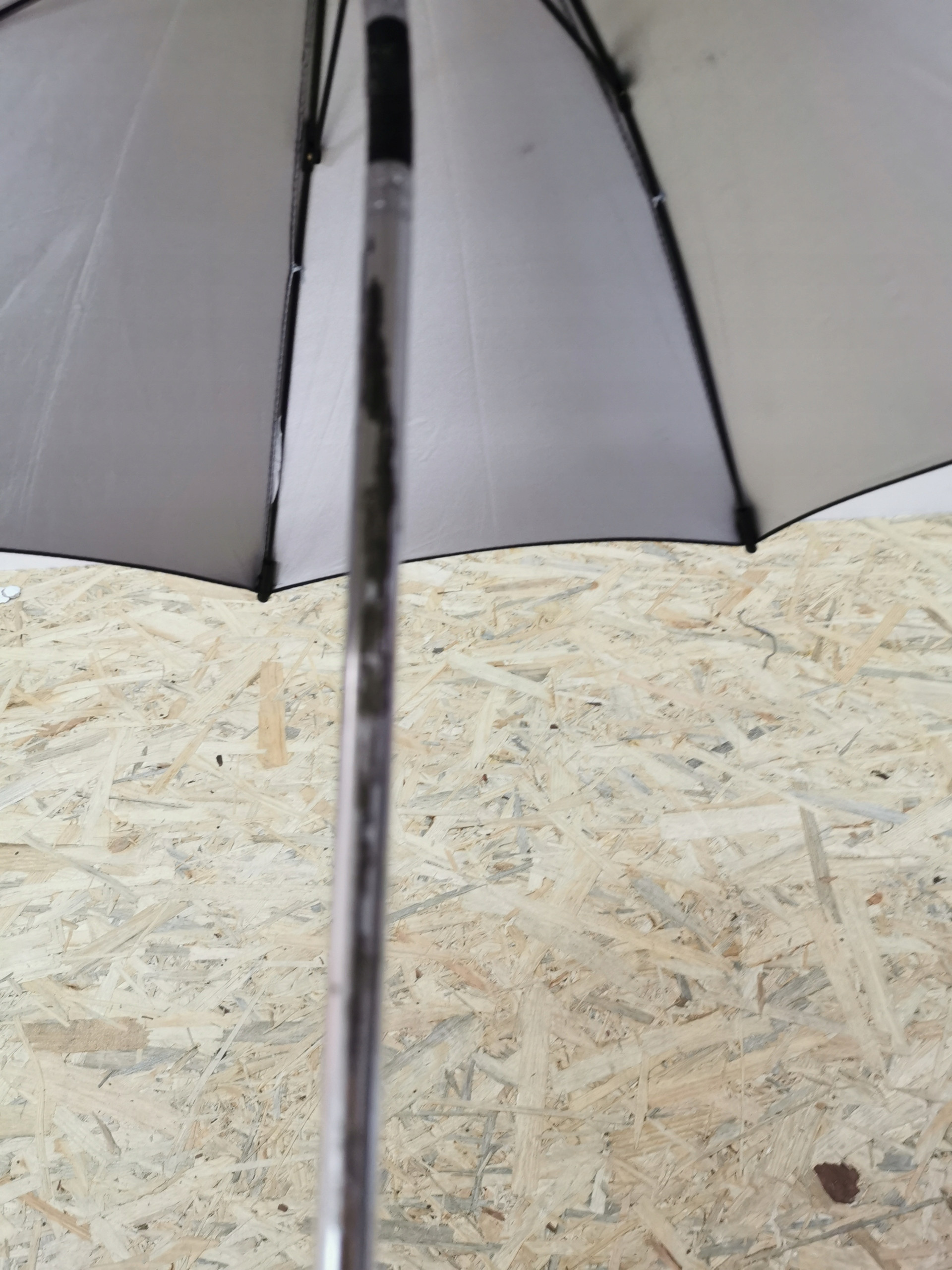 Elastyczny trzonek – wygodne użytkowanie i przechowywanie