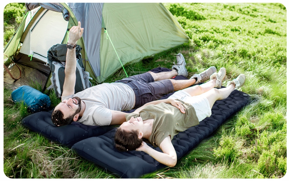 GOTEL F44B DMUCHANY MATERAC Z PODUSZKĄ – Komfortowy wypoczynek w plenerze