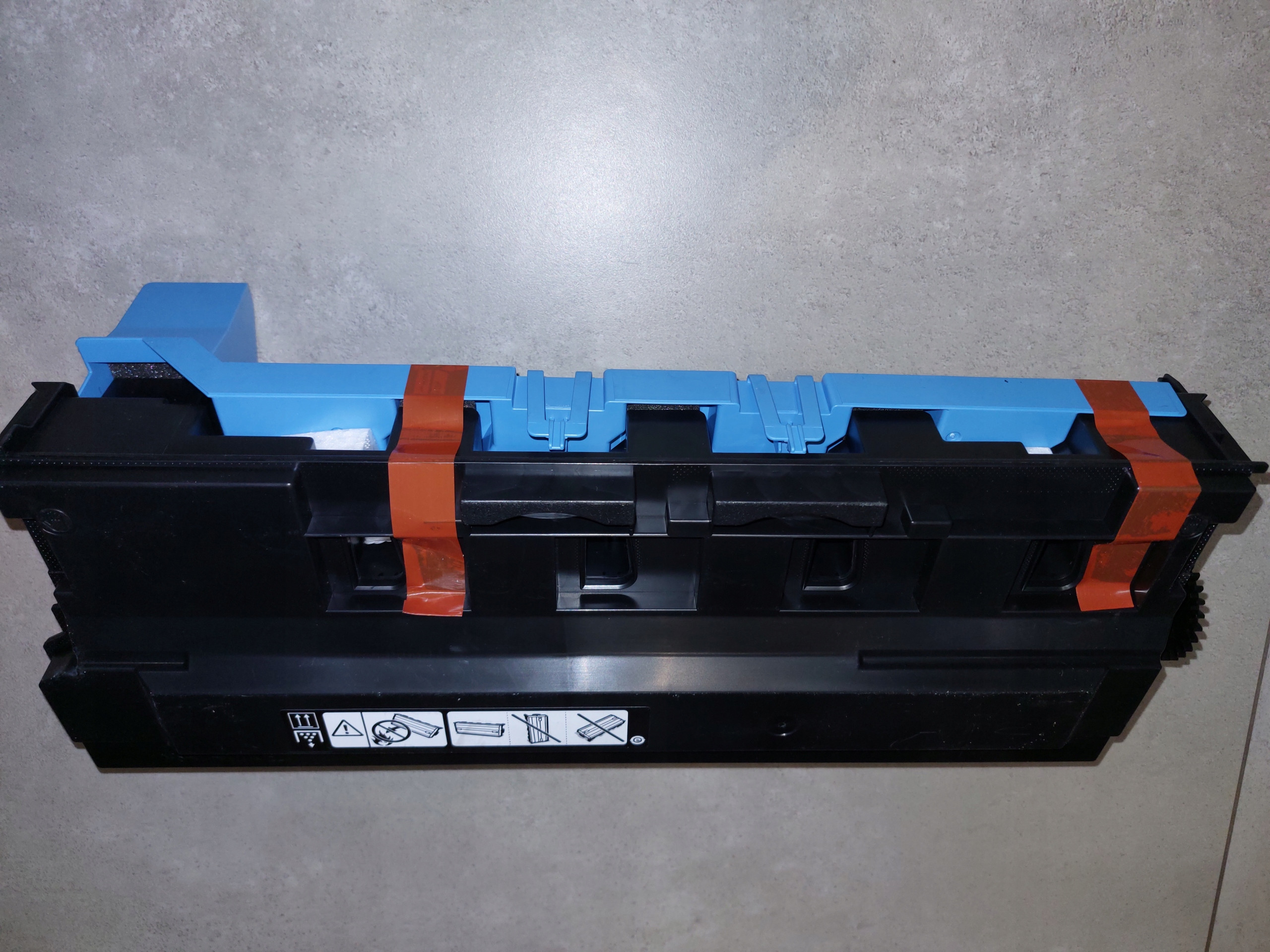 Pojemnik na zużyty toner Konica Minolta WX-103 A4NNWY1 – Oryginalna jakość dla Twojego urządzenia