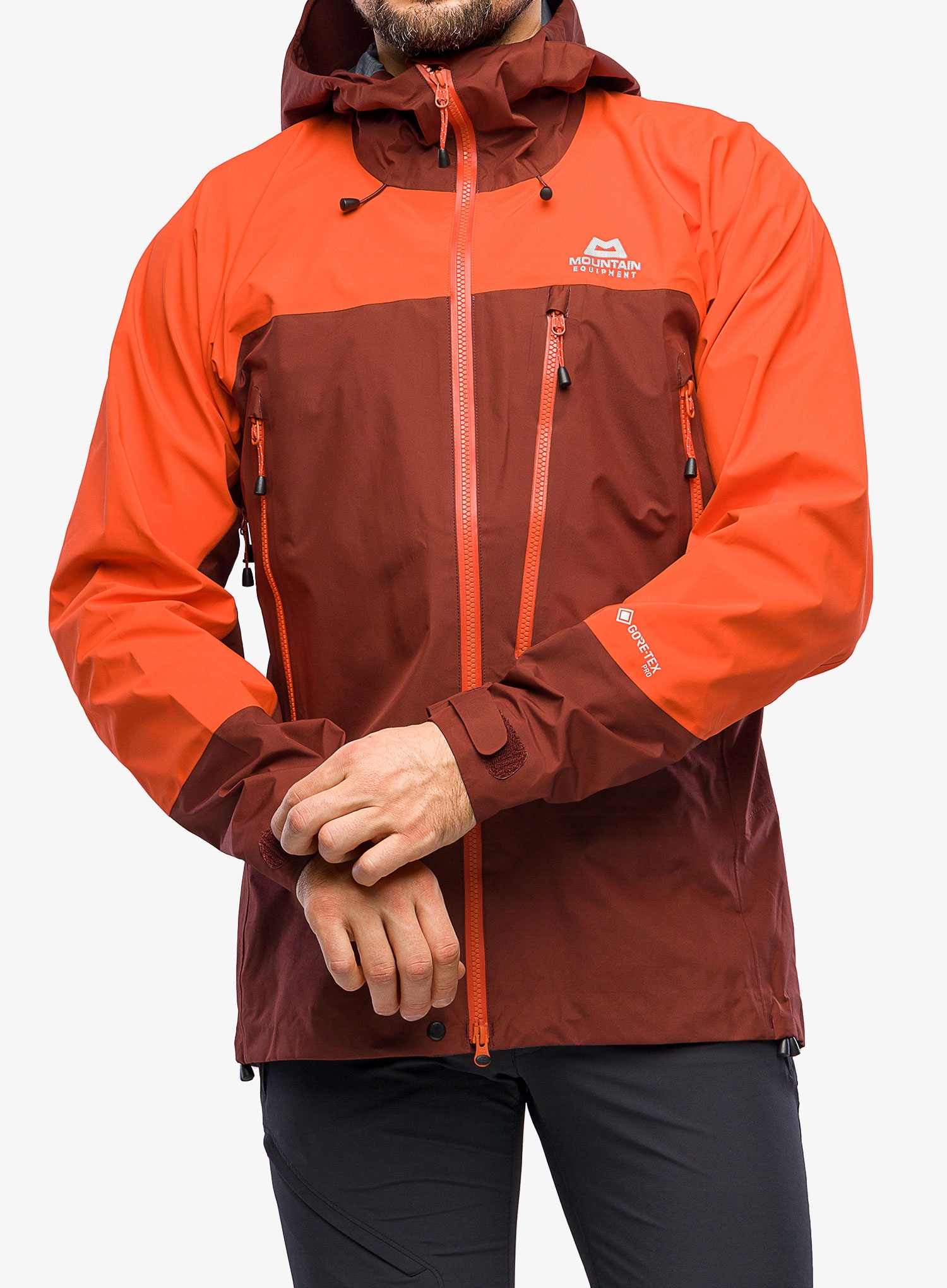 Funkcjonalny kaptur Mountain HC Hood z regulacją Cohaesive™