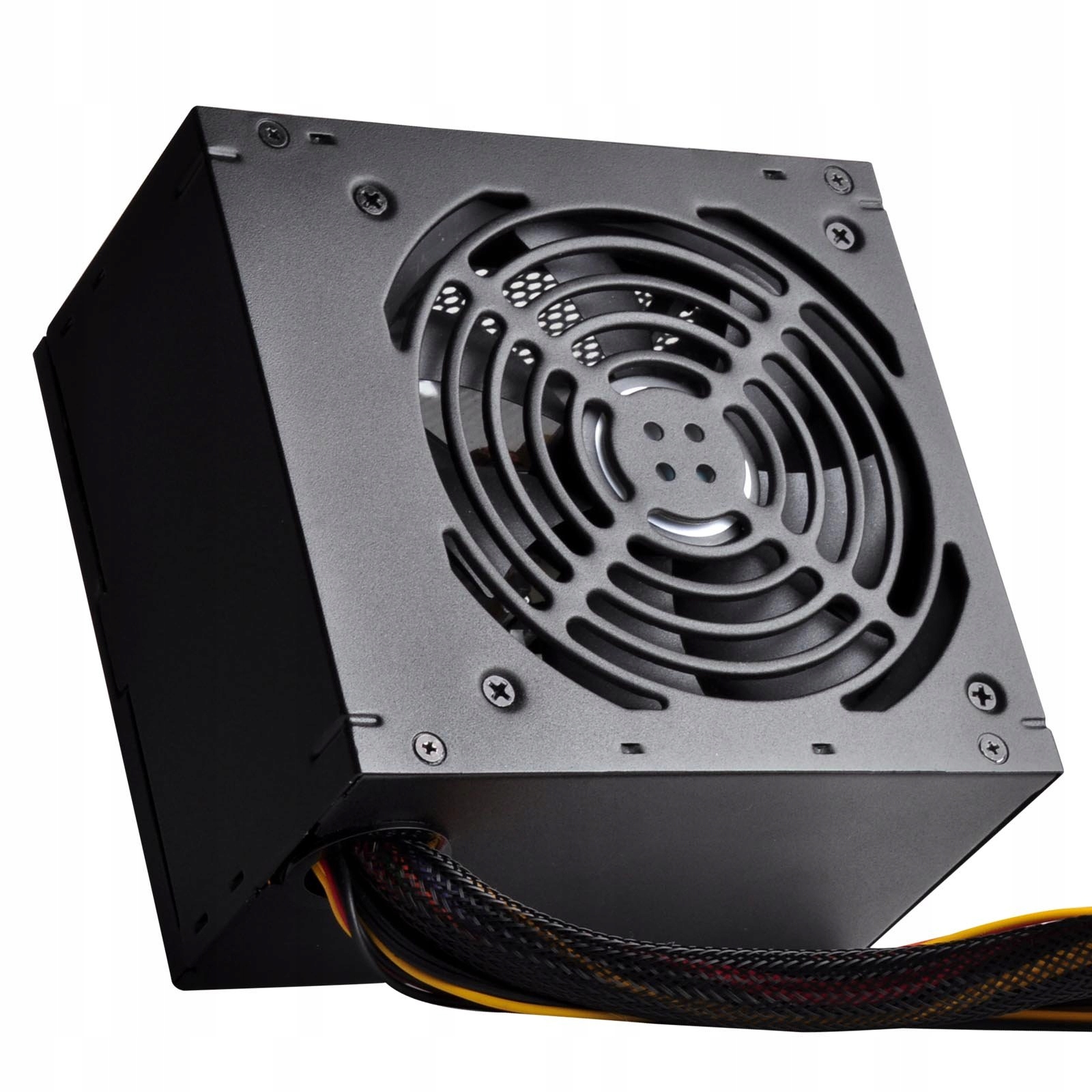 Obsługa złączy PCIe – Elastyczność w konfiguracji