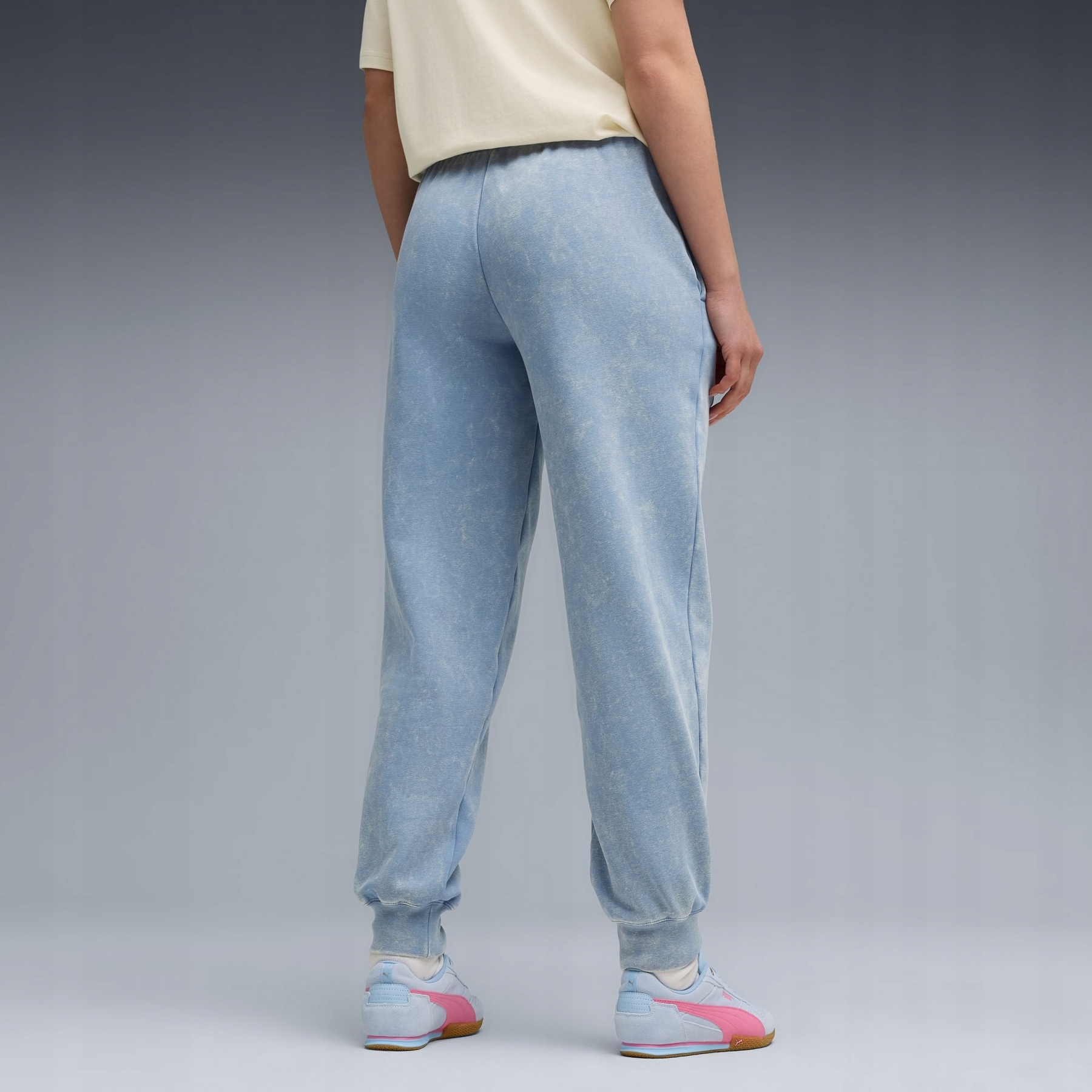 Spodnie damskie Puma ESS Elevated Comfort Wash – Komfort i styl na co dzień