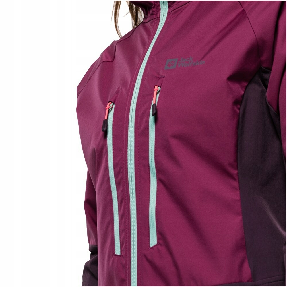 Wiatroodporna i nienasiąkliwa konstrukcja