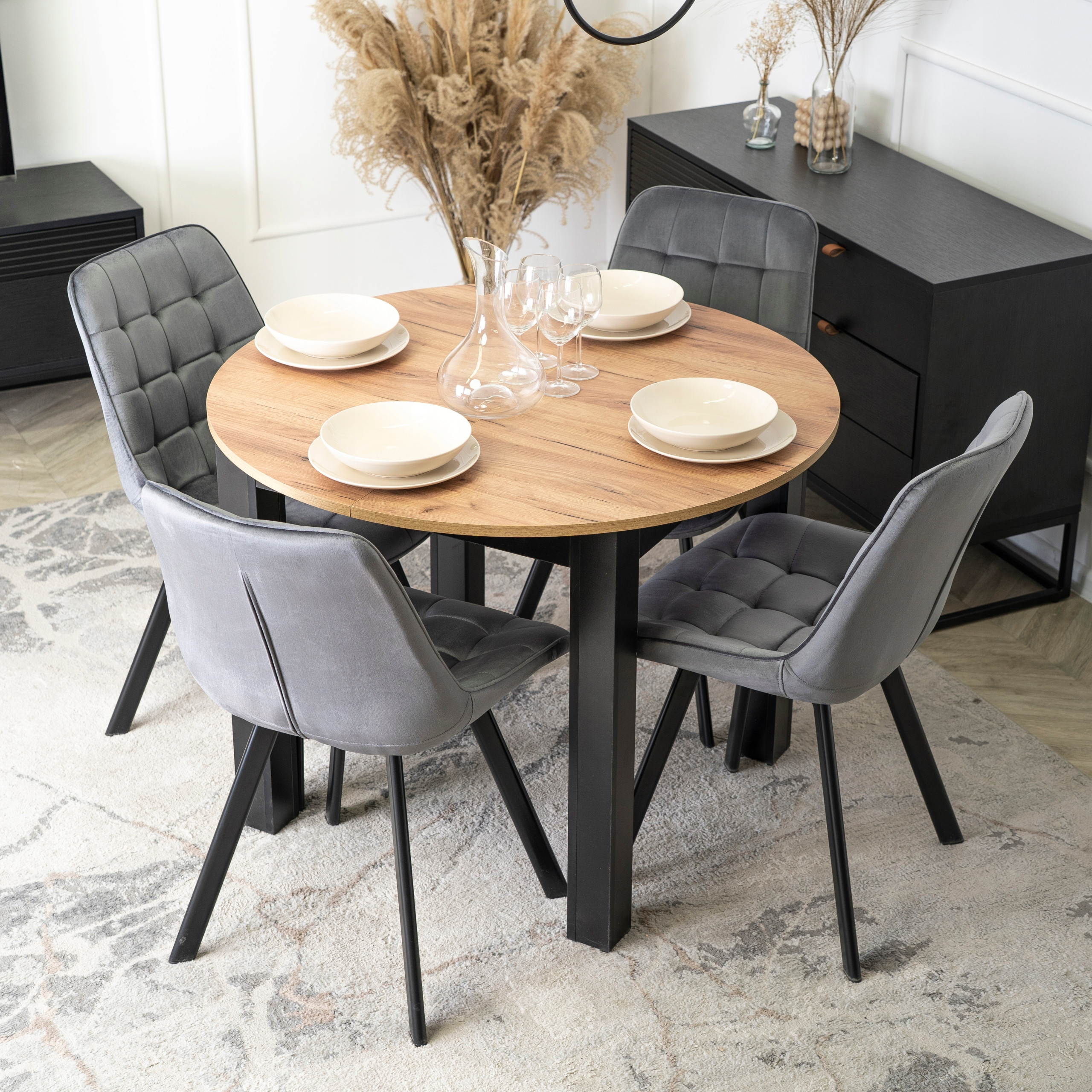 Wygodne i stylowe krzesła tapicerowane