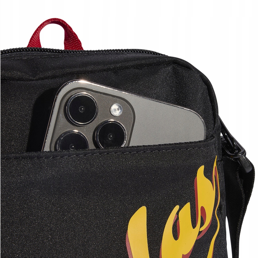 Wygodne przechowywanie i regulowany pasek