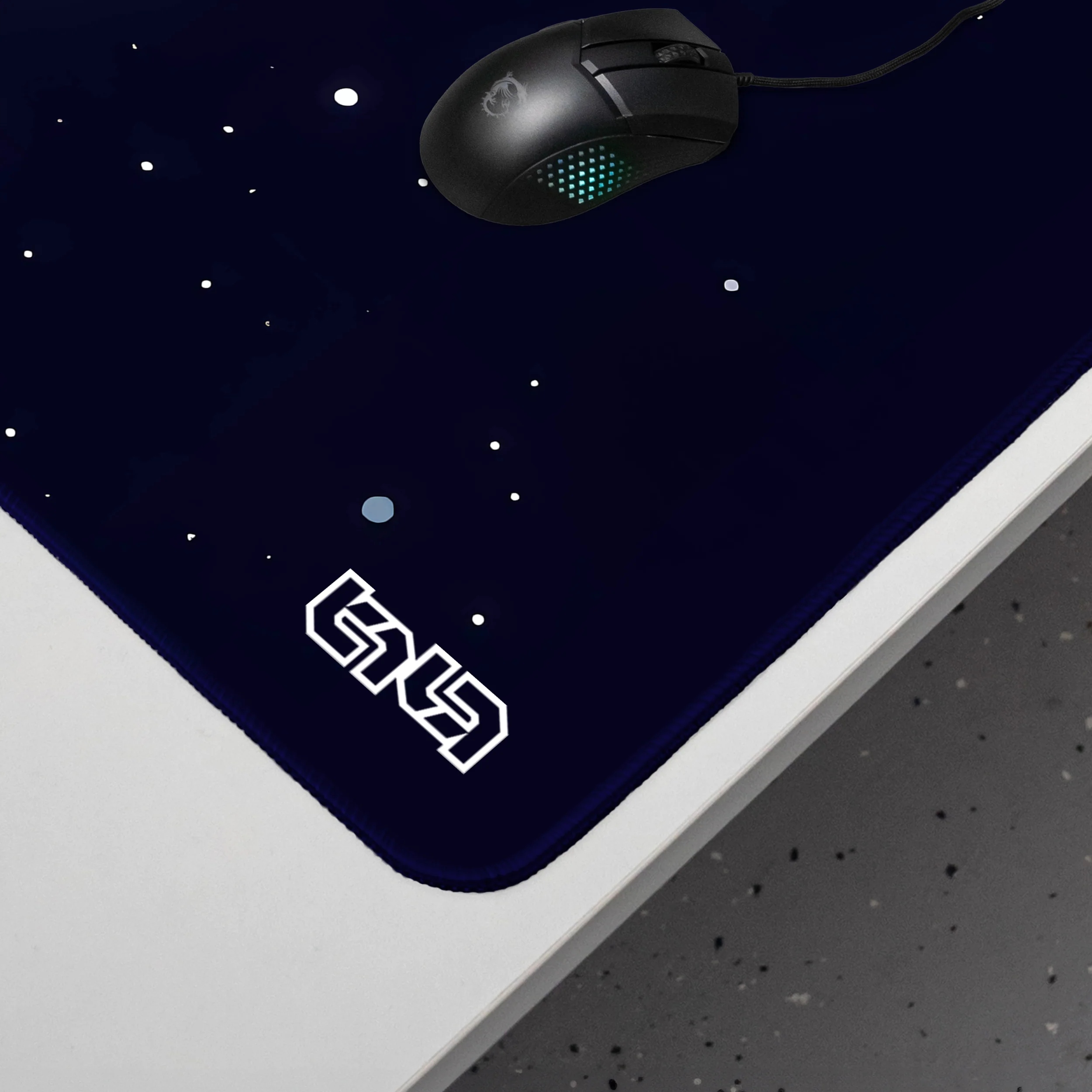 Stabilność i Pewność – Antypoślizgowa Warstwa dla Twojej Wygody