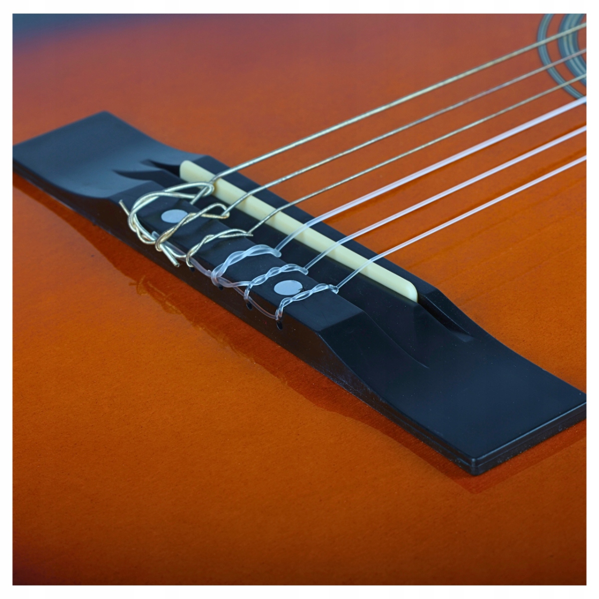 Komfortowe nylonowe struny – graj bez bólu palców