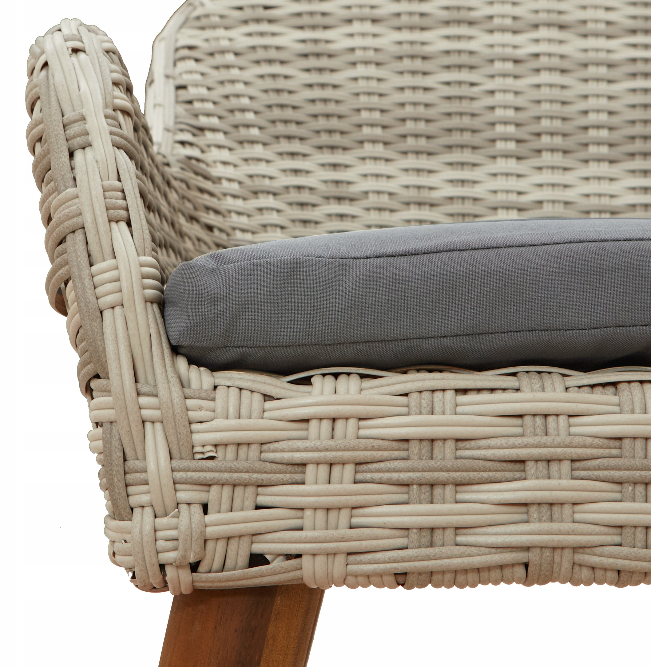 Przestronność siedzenia dla komfortowych posiłków