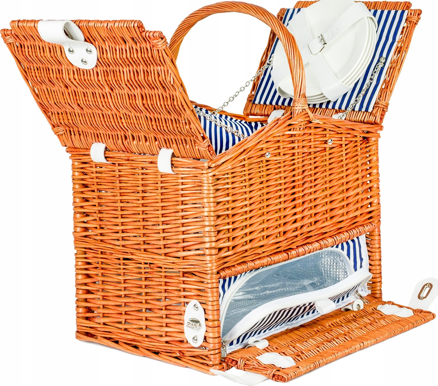 Praktyczne akcesoria – korkociąg, otwieracz i scyzoryk