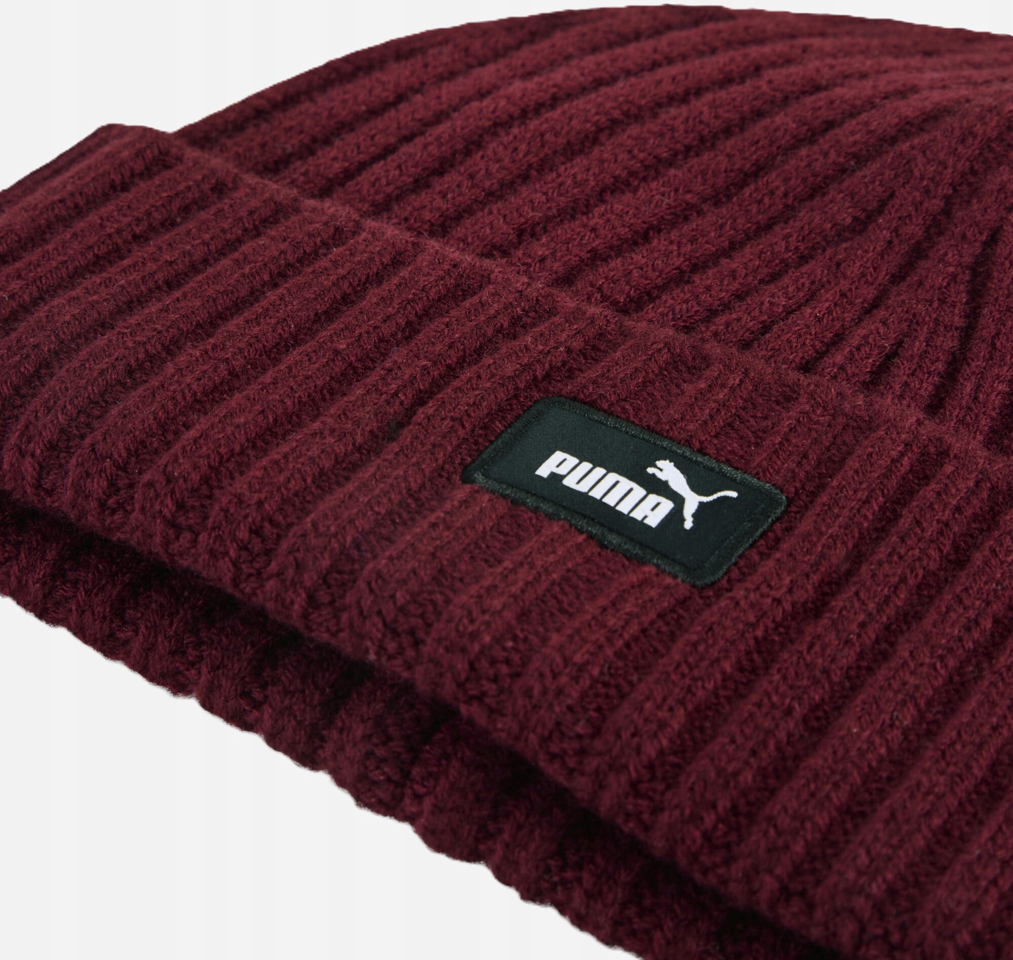 Modny akcent – naszywka z logo Puma