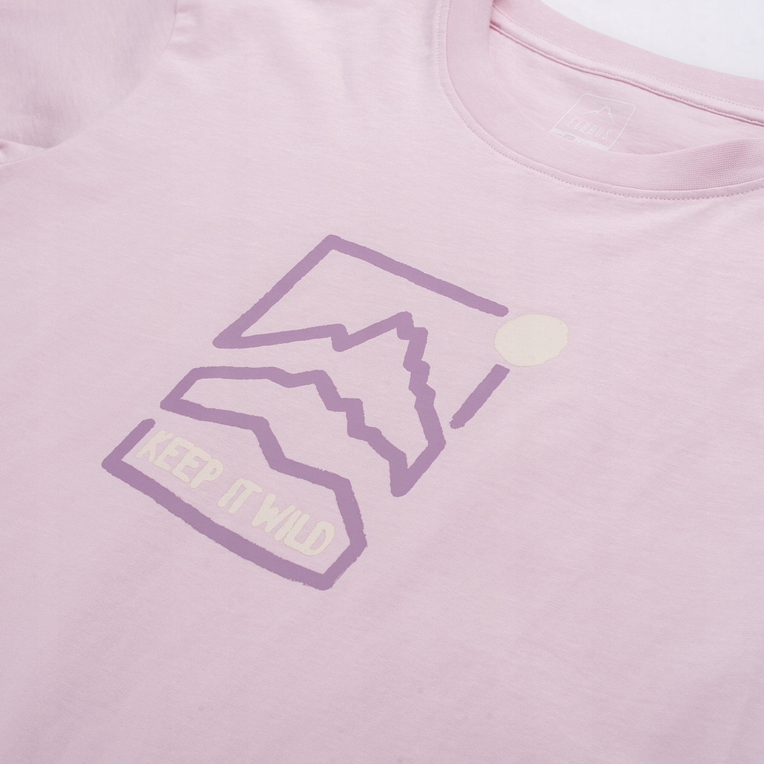 Stylowy krój i ciekawa grafika – Wyróżnij się w tłumie