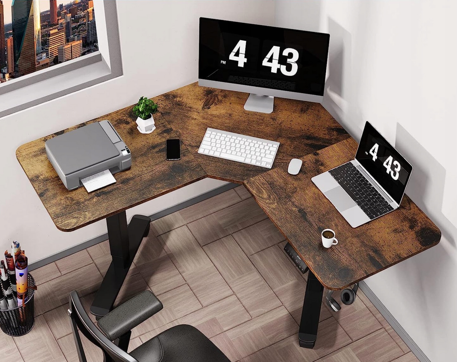 Nowoczesny Design i Ergonomia w Biurku Triadyn