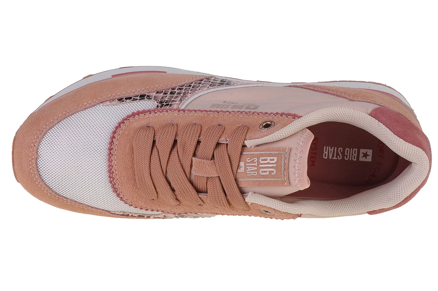 Niski, sznurowany model idealny na co dzień