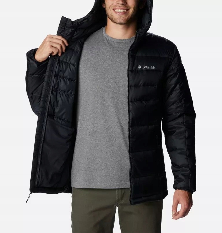 Funkcjonalny kaptur i sportowy design