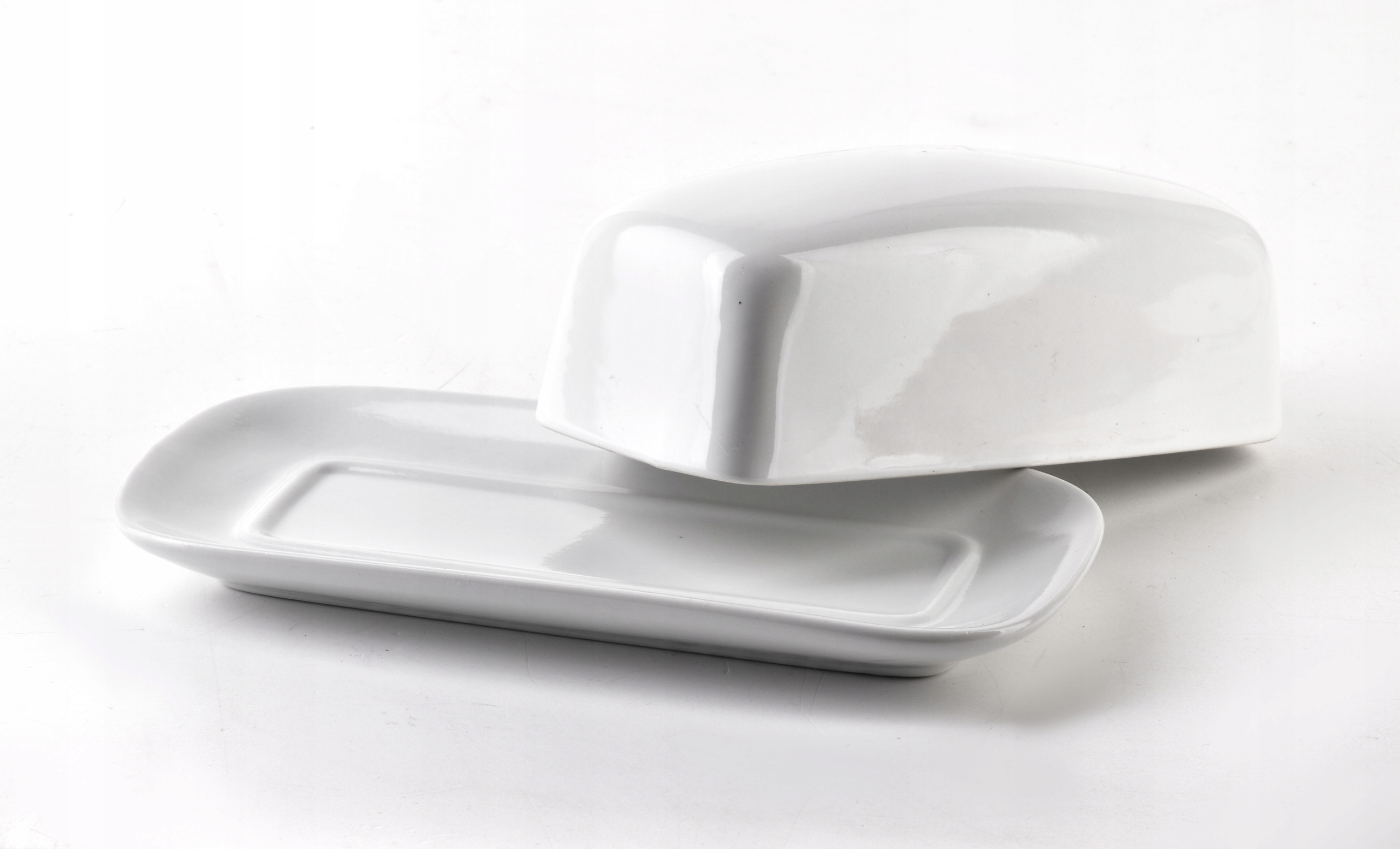 Właściwości porcelanowej maselnicy