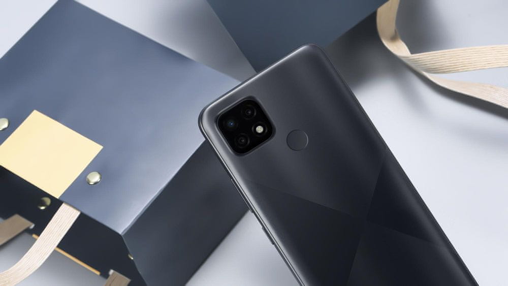 Wbudowane funkcje multimedialne i nawigacyjne