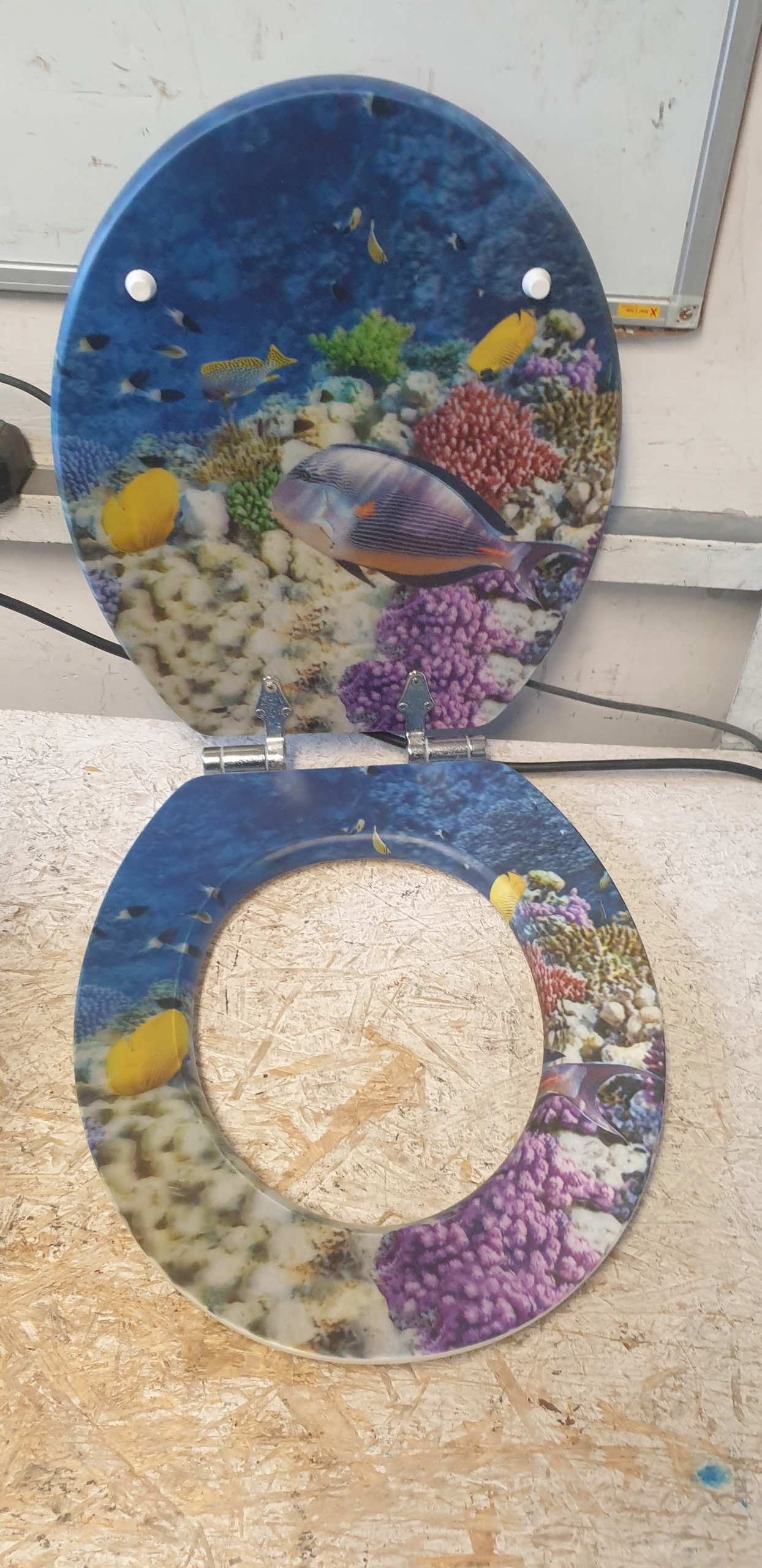 Deska bidetowa Wenko Deska sedesowa FISH – Elegancja i funkcjonalność w Twojej łazience