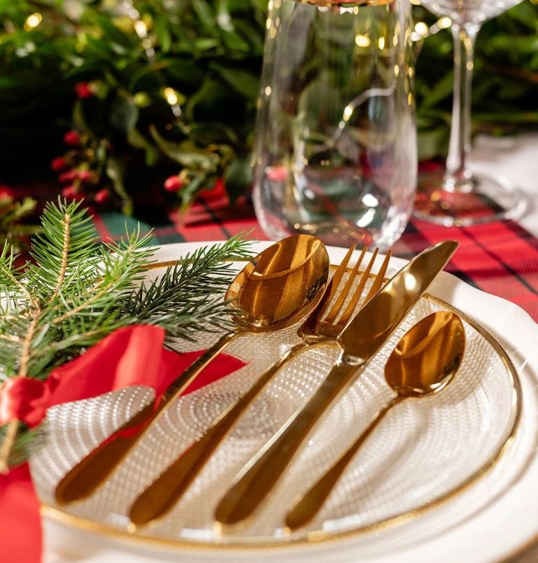 Komplet sztućców Homla ABELE Gold, 16 el. – Elegancja na Twoim stole