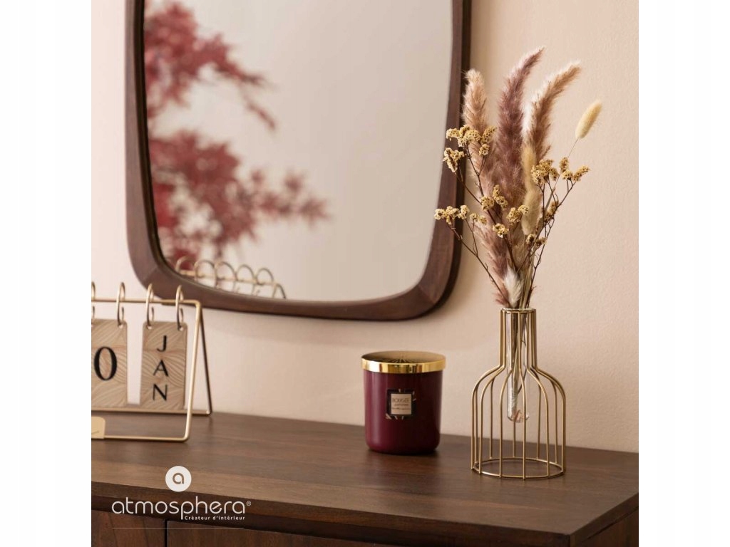 Unikalny design i praktyczne zastosowanie wazonu