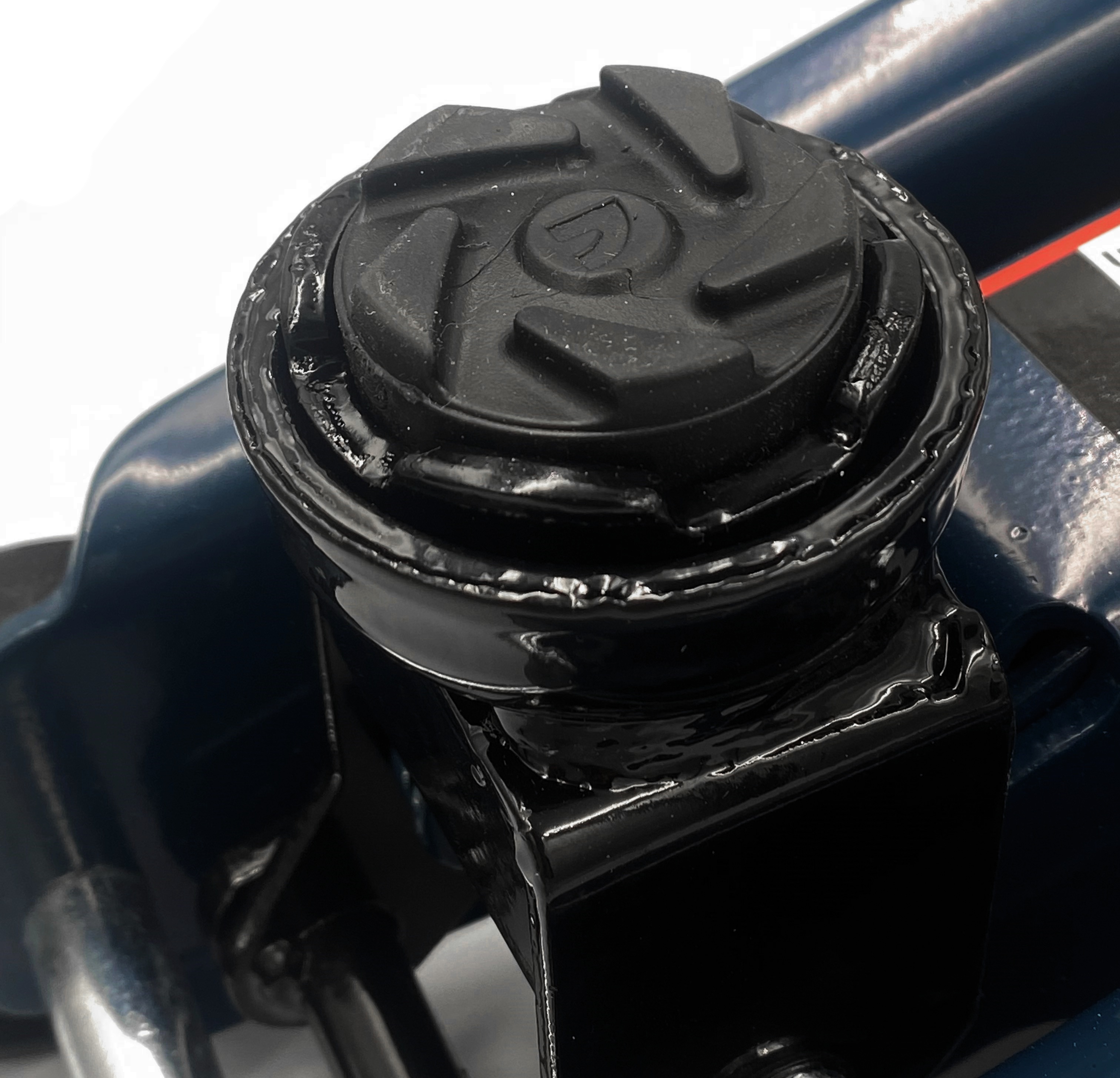 Gumowa nakładka – ochrona podwozia przed zarysowaniami