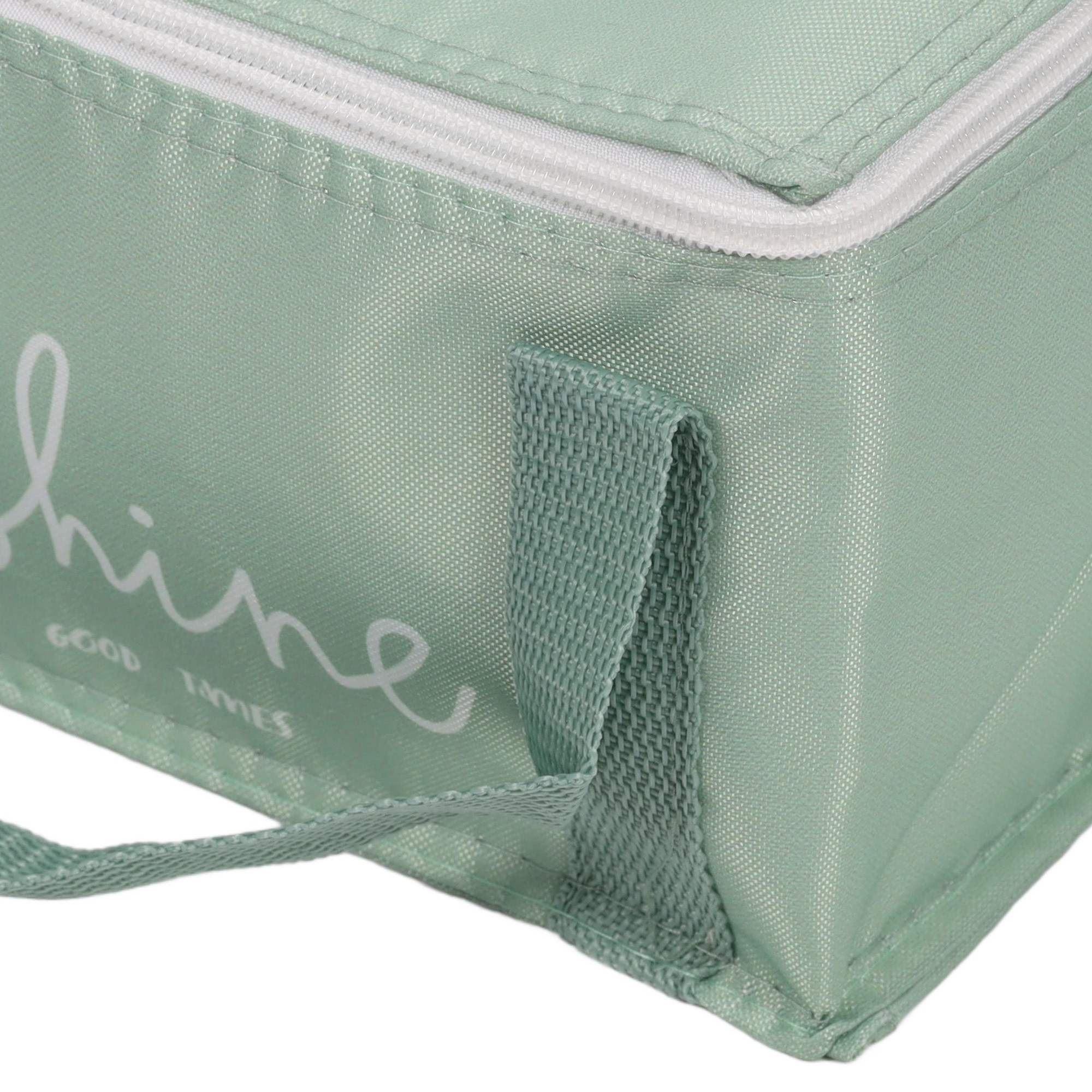 Wygodne uchwyty – Łatwe przenoszenie w każdą podróż