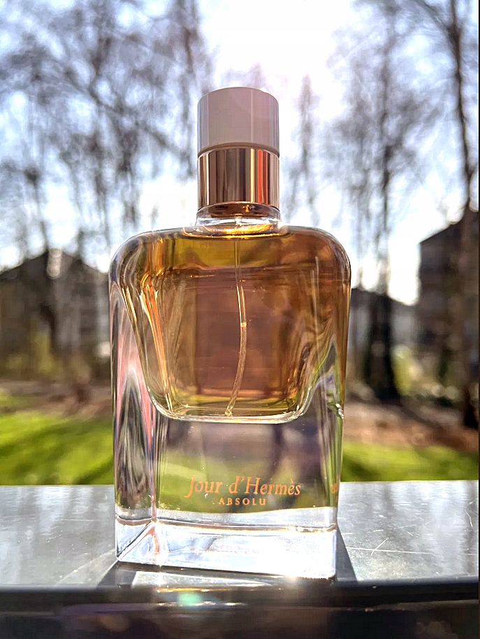 Premiera i historia – Poznaj tło powstania Jour d'Hermès Absolu