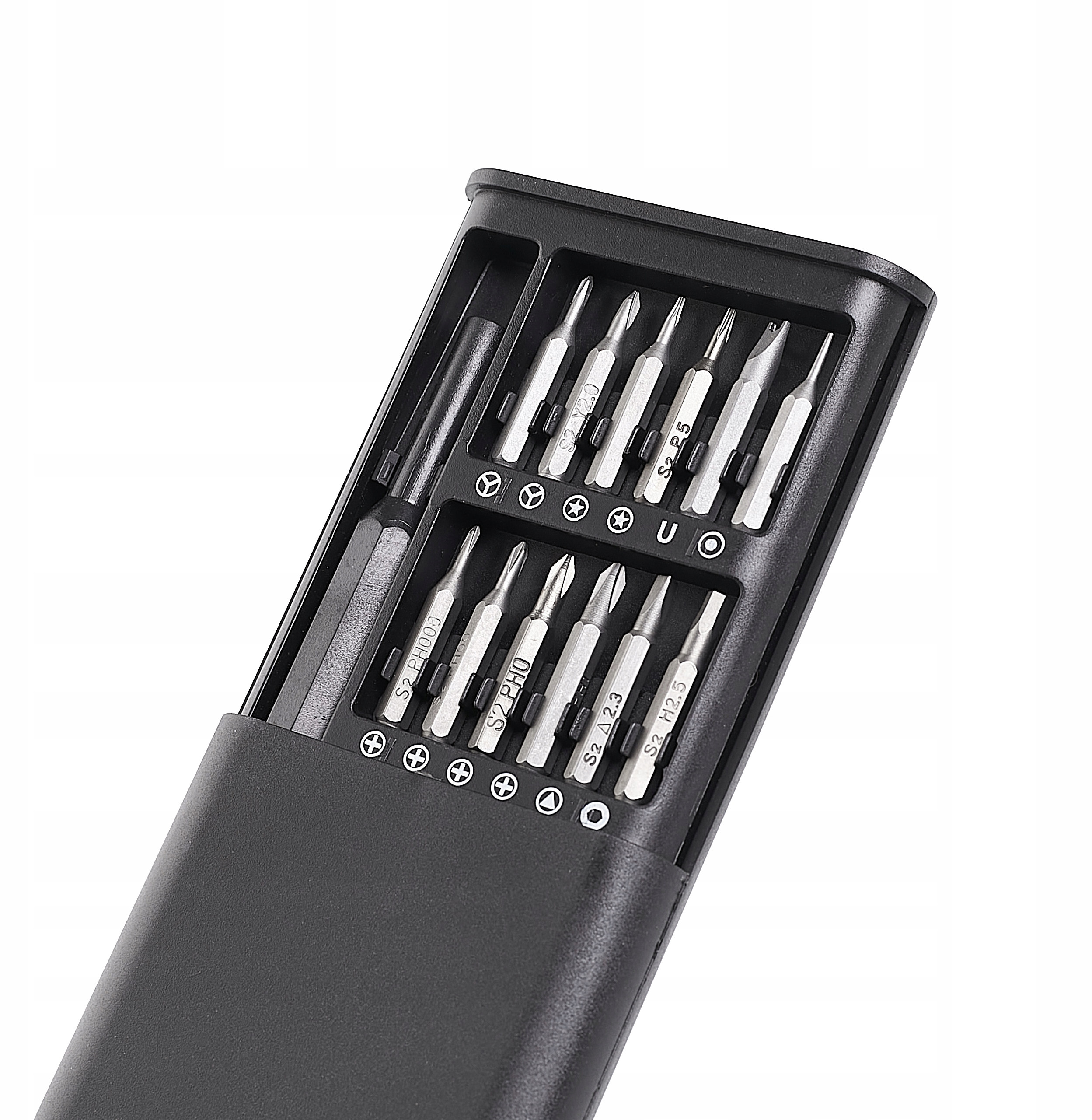 Ergonomiczny uchwyt i magnetyczne bity