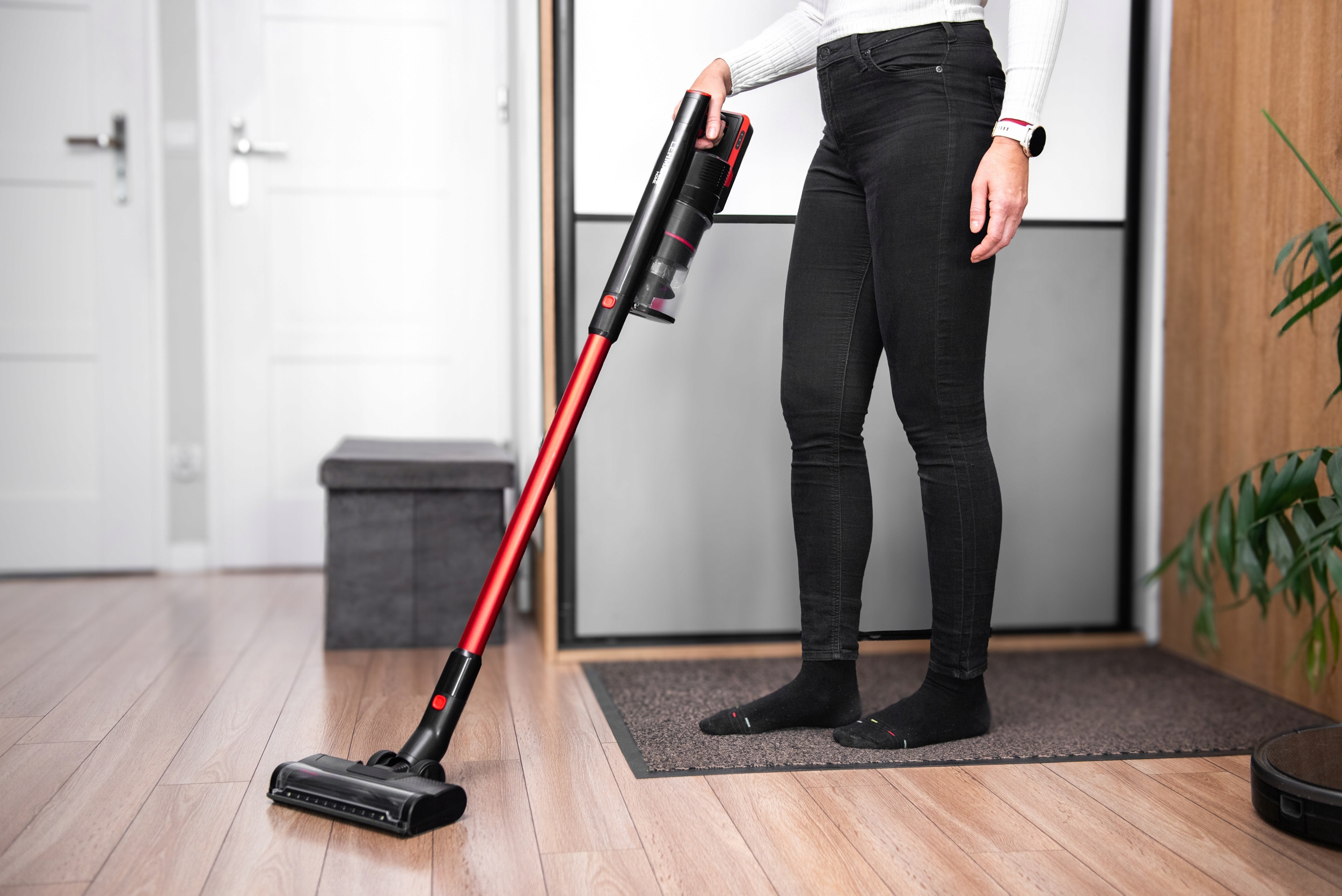 ODKURZACZ PIONOWY BEZPRZEWODOWY RĘCZNY LEHMANN BEZWORKOWY AKUMULATOROWY LED Filtr HEPA