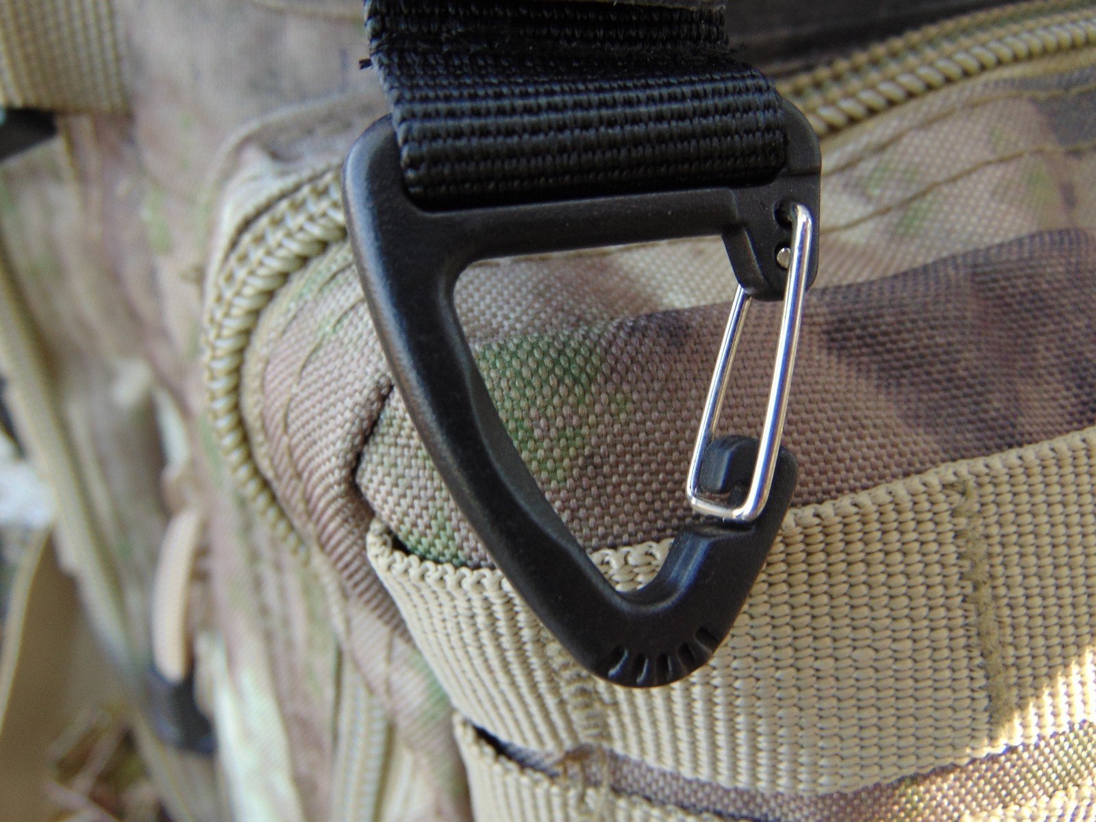 uchwyt-molle-black-mfh-4.jpg