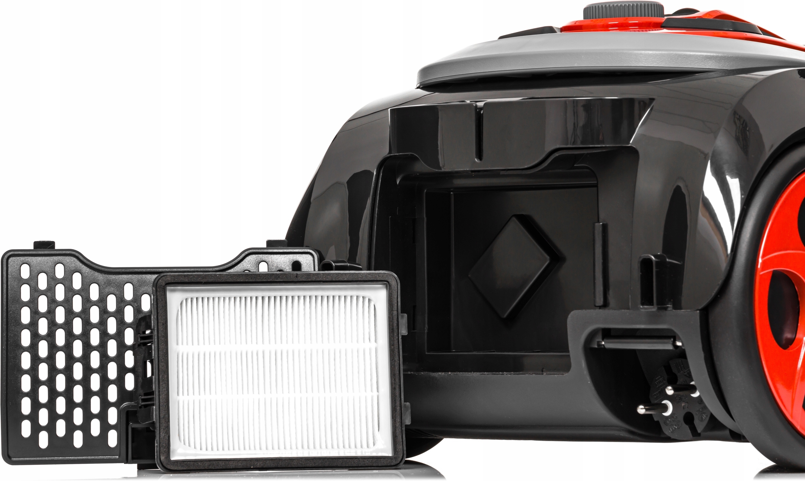 ODKURZACZ CYKLONOWY LEHMANN BEZWORKOWY TURBOSZCZOTKA max 4000W HEPA CICHY Moc nominalna 900 W