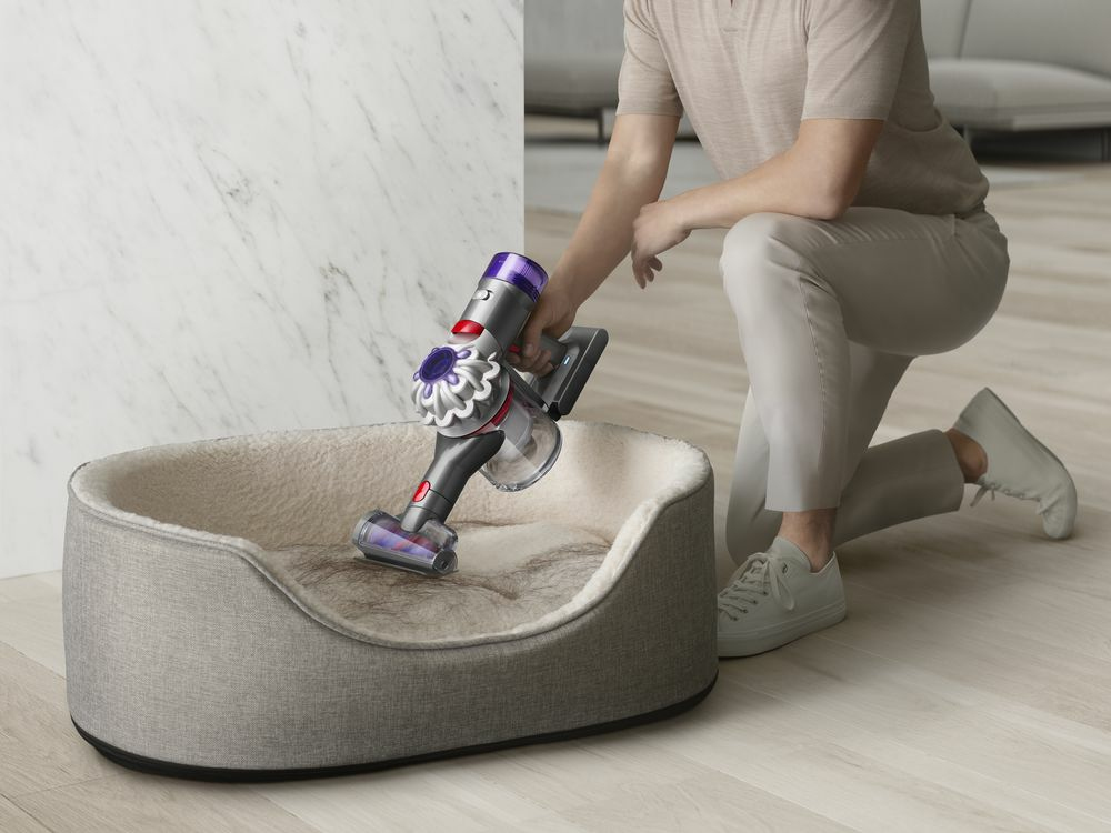 Odkurzacz pionowy Dyson V8 Advanced – Innowacyjna moc sprzątania