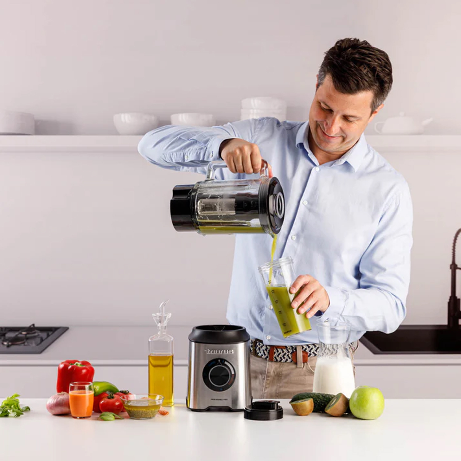 Dlaczego warto wybrać blender kielichowy Taurus Prior Advance +1800? Krótko odpowiadamy: