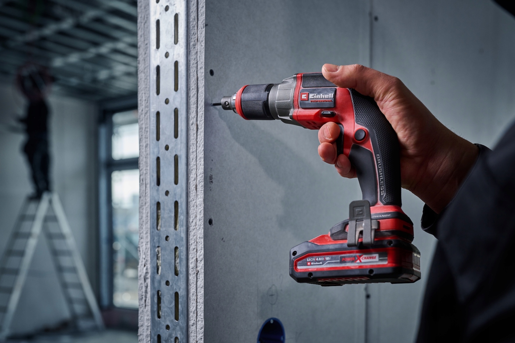 Oświetlenie LED – Idealna do pracy w ciemnych miejscach