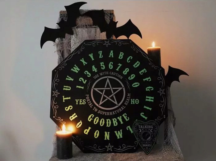 Neofarma OUIJA PLANSZA TABLICA SPIRYTYSTYCZNA GLOW – Tajemniczy świat duchów