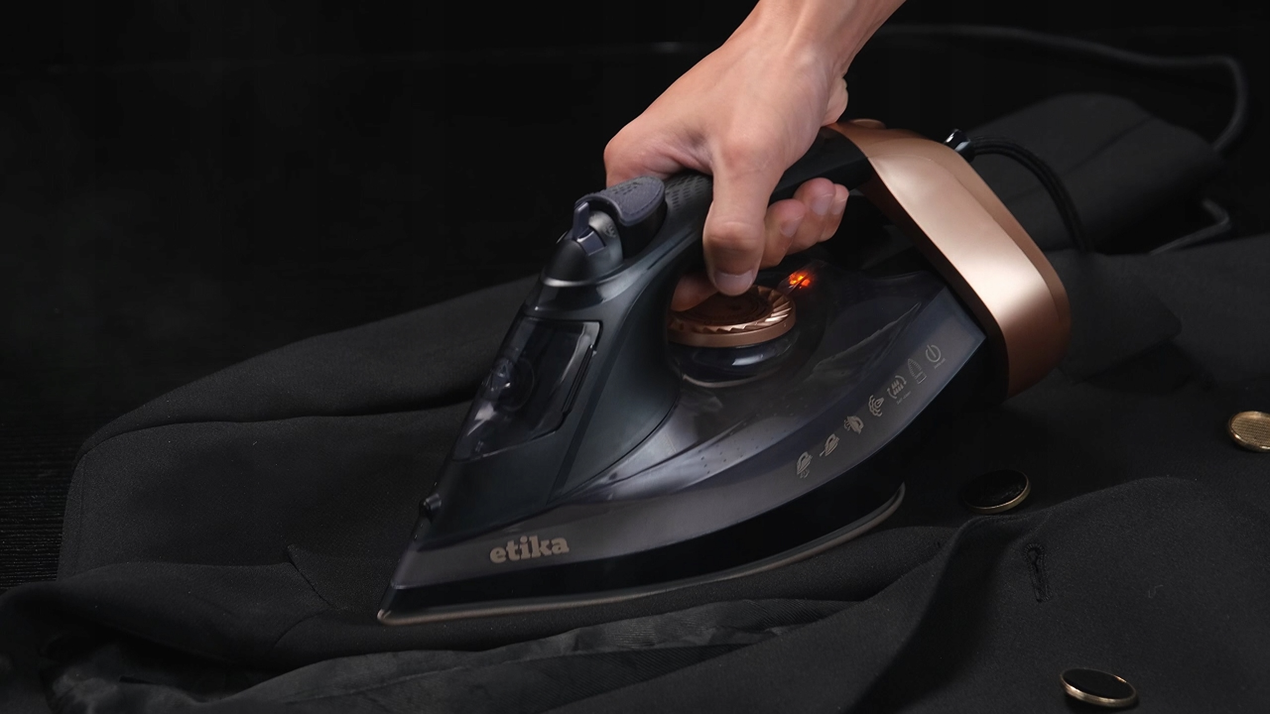 Moc 3200 W – Szybkie nagrzewanie i efektywność