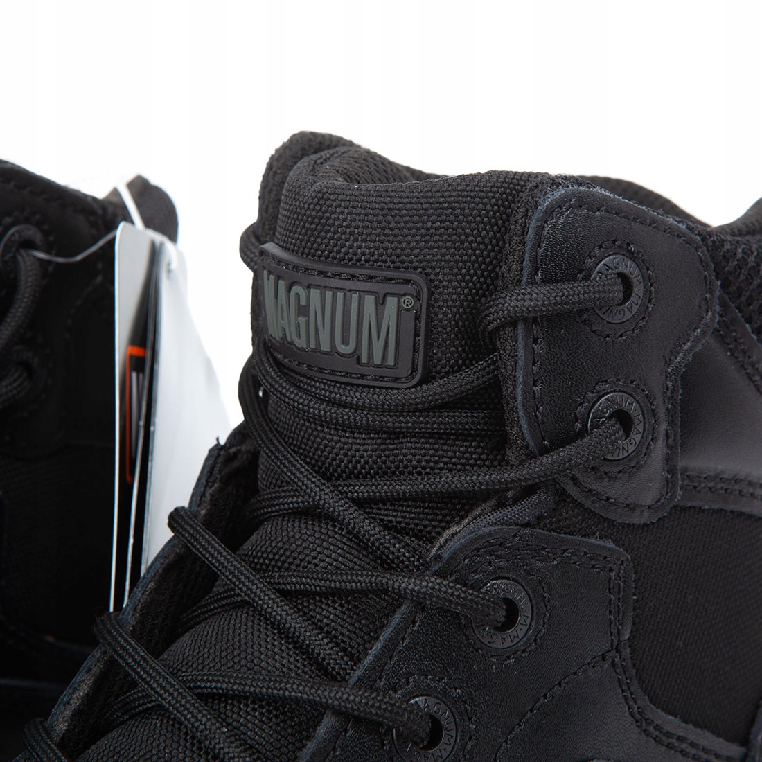 Wysoka jakość materiałów – skóra naturalna i nylon balistyczny