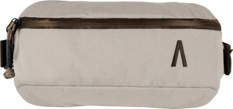 Boundary Rennen Sling Bag (Szary) – Idealny towarzysz na każdą wyprawę