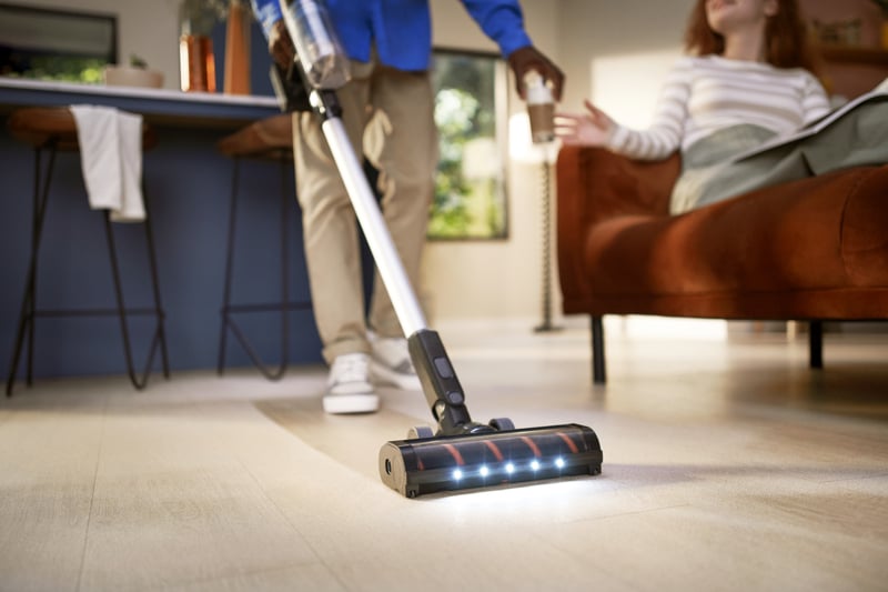 Odkurzacz pionowy Philips XC3033/01 – Wydajność i nowoczesny design